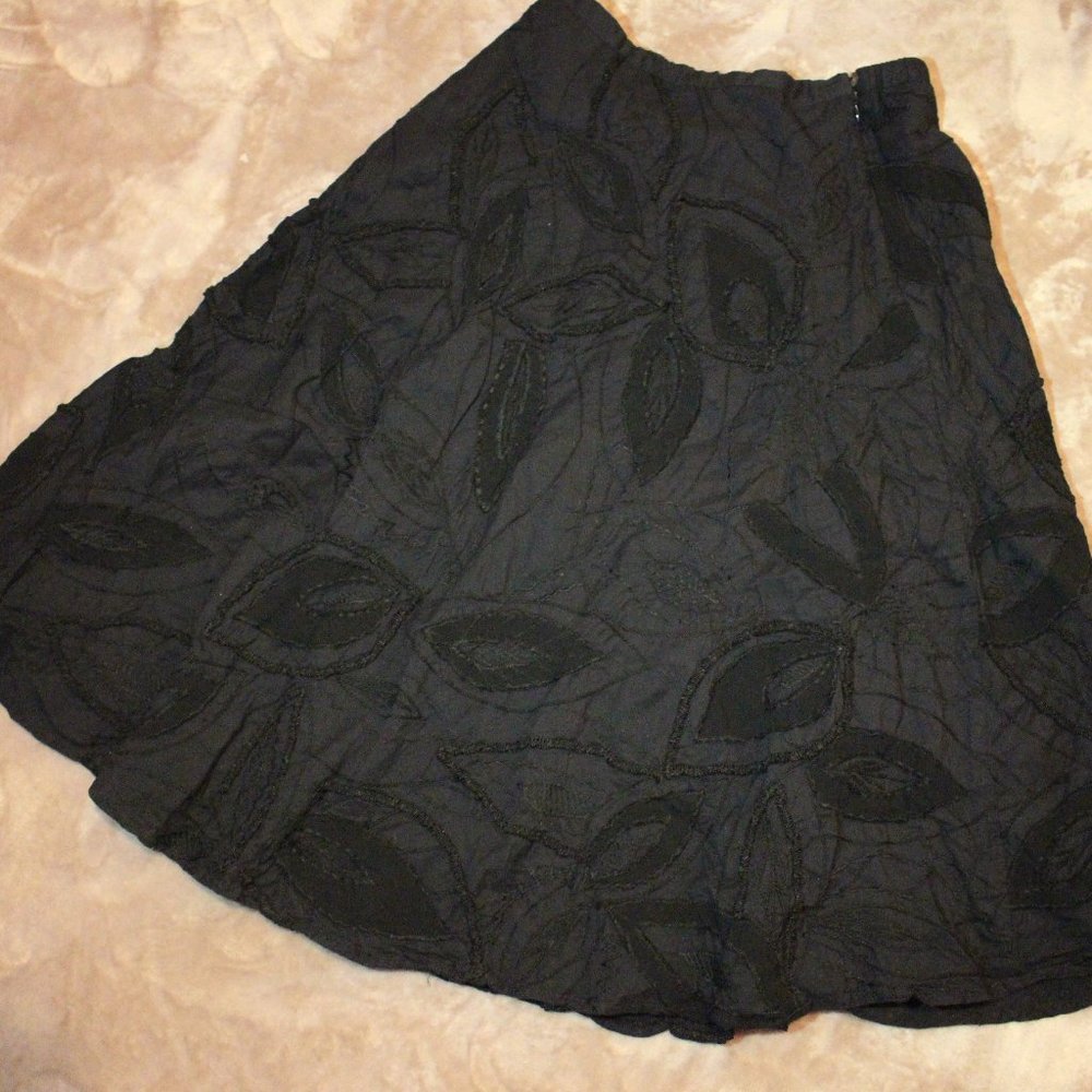 Chico's Women's Skirt Size 0 Floral Embroidered